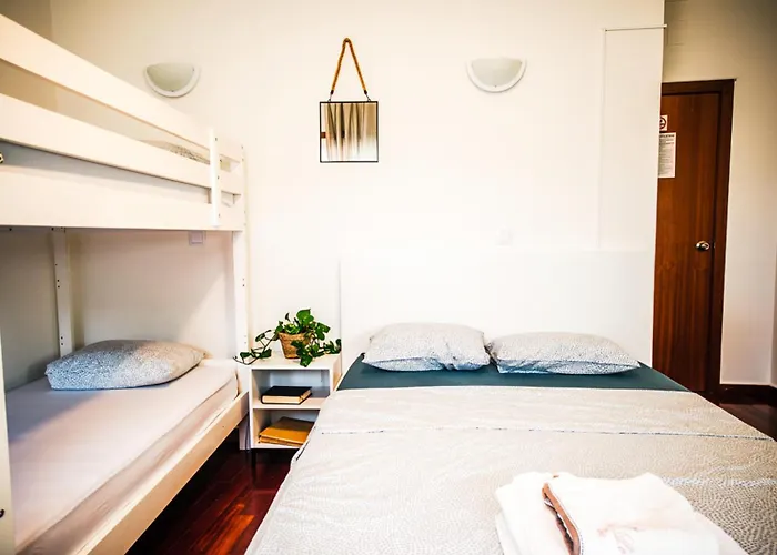 Konukevi Sir Manuel - Unidade Sao Vicente